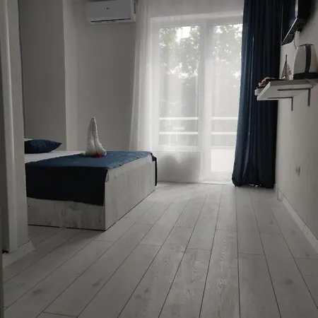 Enki בית הארחה