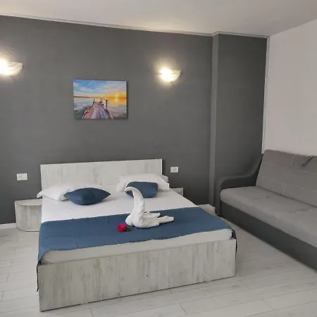 Enki Guest house *